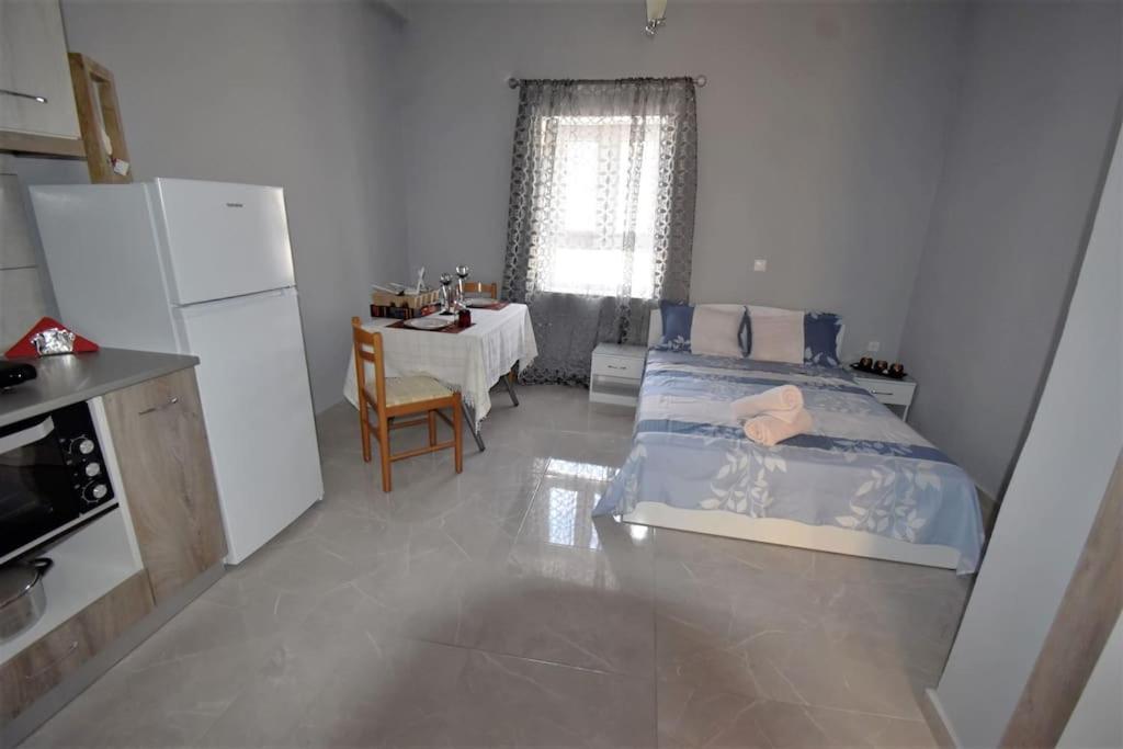 Moshovia Studio Κάρπαθος Στο Κέντρο Και Ήσυχα Villa Kültér fotó