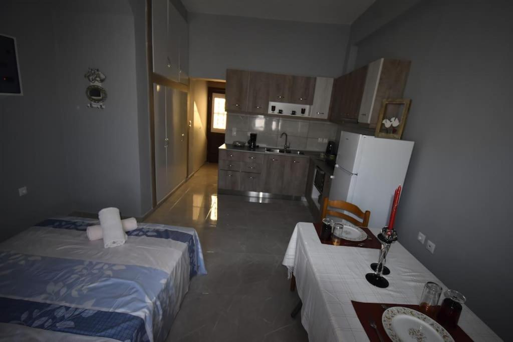 Moshovia Studio Κάρπαθος Στο Κέντρο Και Ήσυχα Villa Kültér fotó